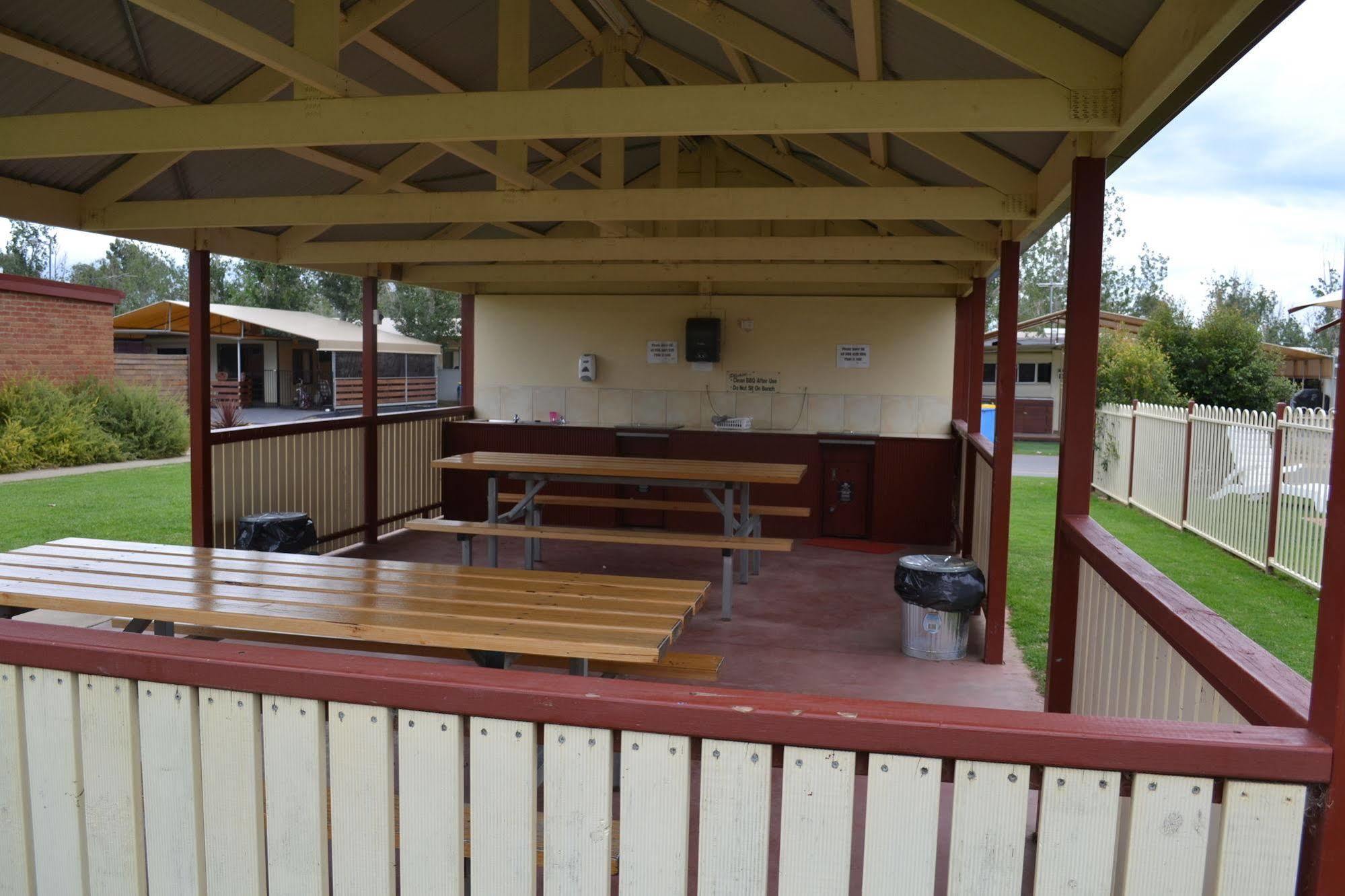 Sun Country Lifestyle Park Hotel Mulwala Kültér fotó