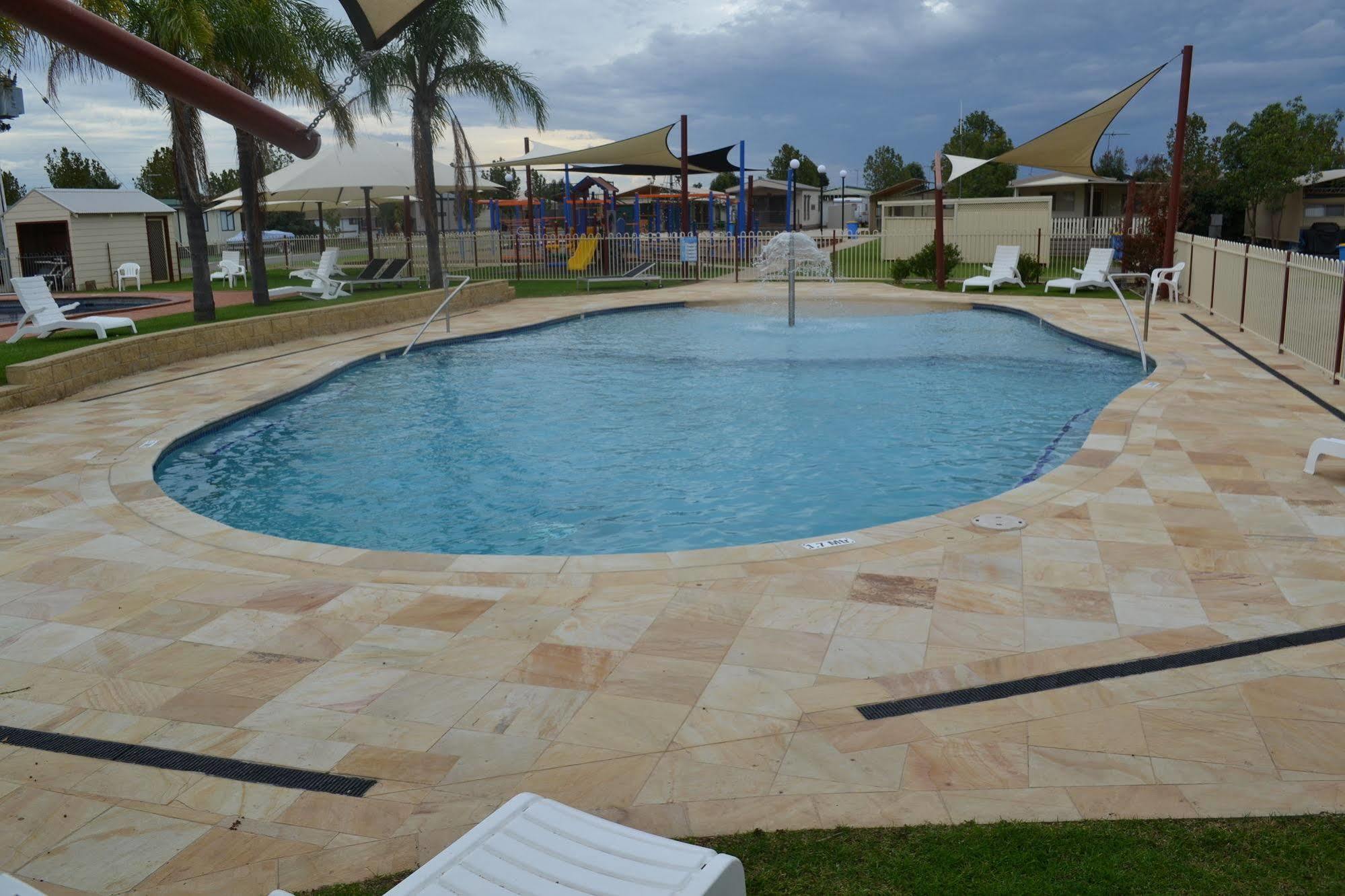 Sun Country Lifestyle Park Hotel Mulwala Kültér fotó